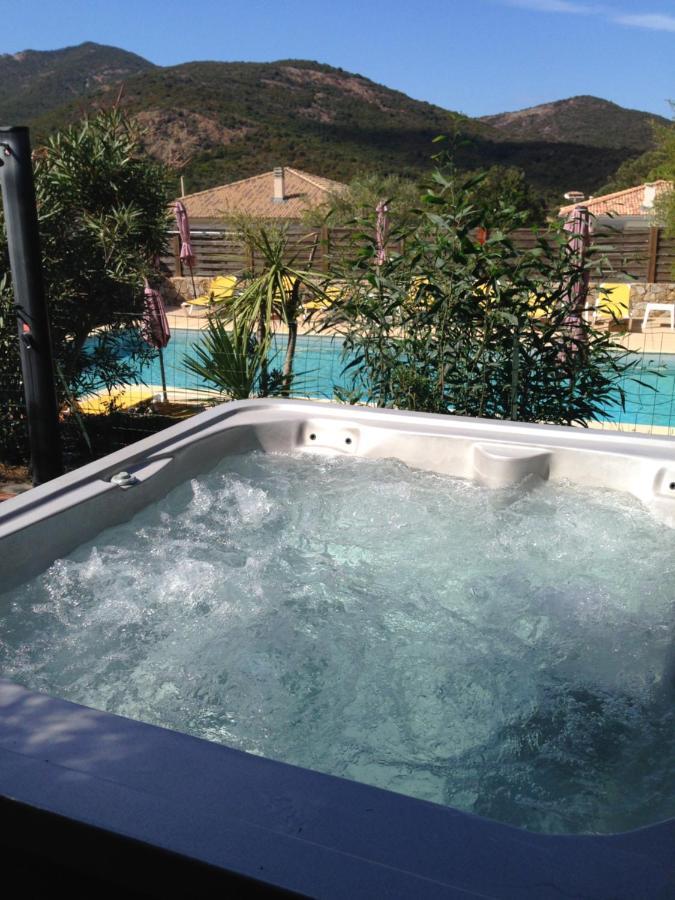 גלריה Appart'Hotel A Punta מראה חיצוני תמונה